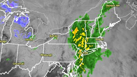 Rain closes in on Southern New England