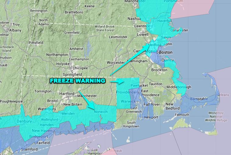 A Freeze Warning (light blue) and Frost Advisory (medium blue) is in effect through 8 am Saturday, October 26, 2013